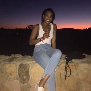 Meet your Posher, Alaina